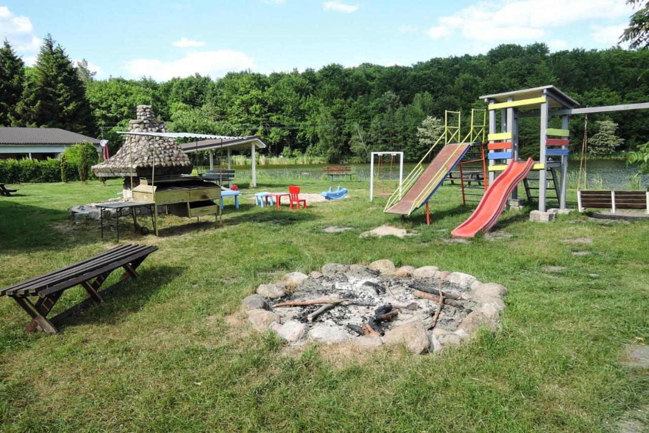 Holiday Home In Szczecin For 6 Persons At The Lake Exterior foto