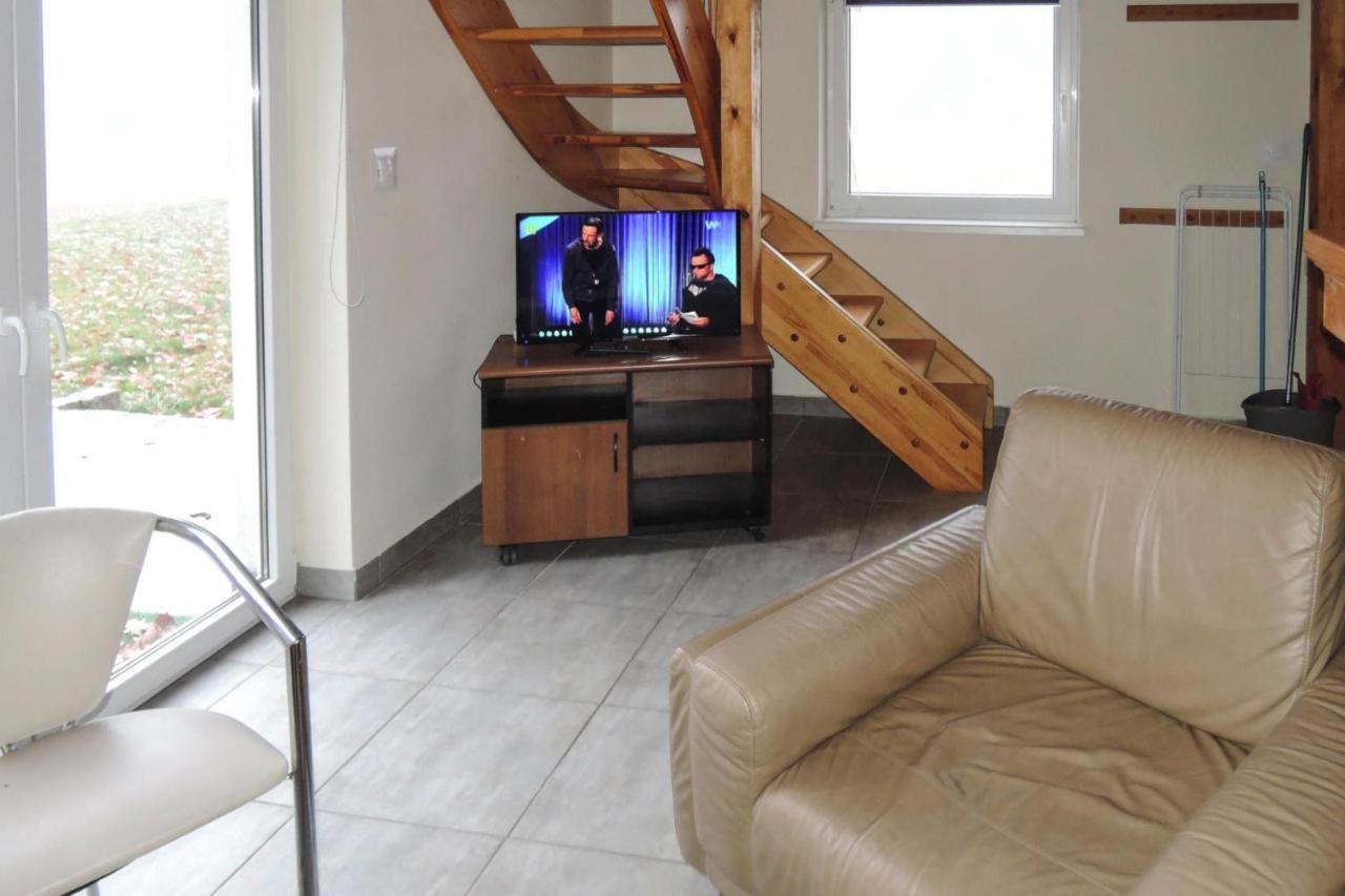 Holiday Home In Szczecin For 6 Persons At The Lake Exterior foto